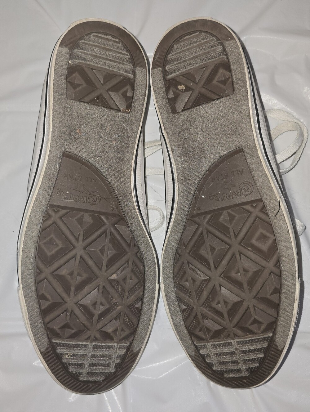 Cream Low Top Converse with Iridescent Stripe - Picture 5 of 5